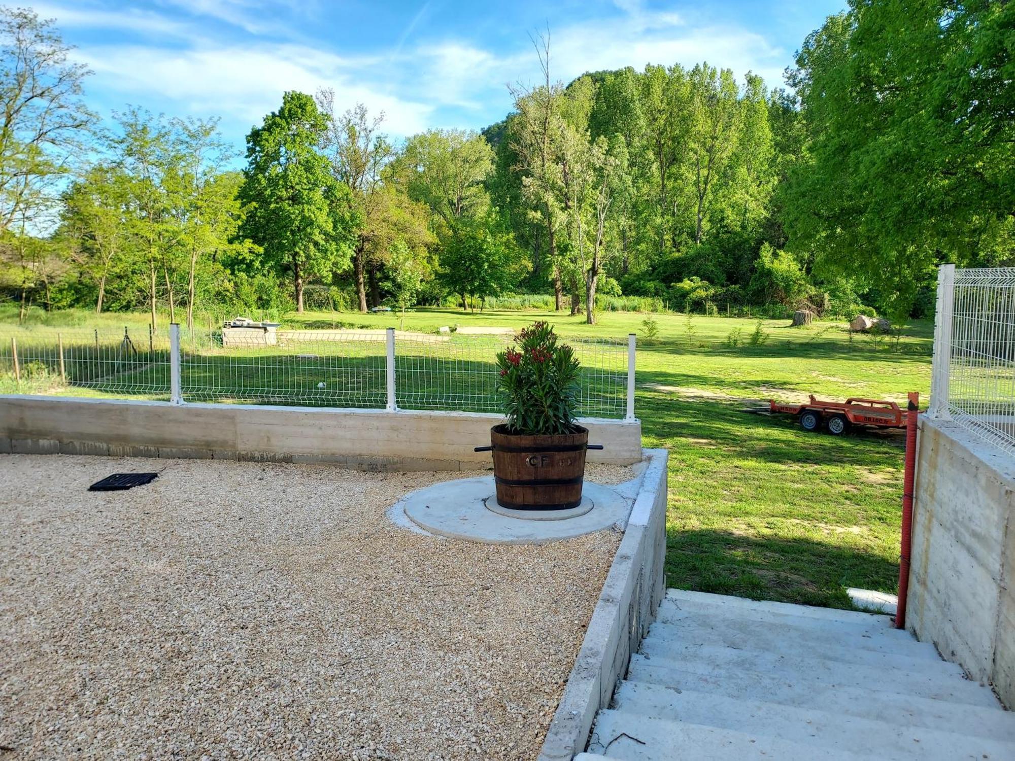 Le Gaspalette Saint-Uze Exterior foto